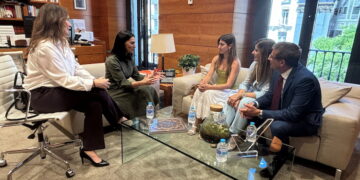 La Comunidad de Madrid felicita a Valeria Fragola, alumna que ha logrado la mejor nota en la PAU