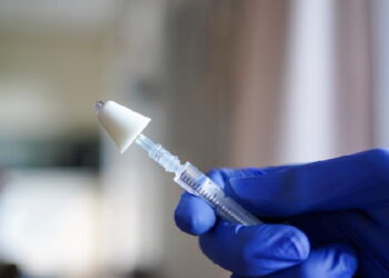 La Sanidad Pública Madrileña ampliará hasta los 7 años la vacunación intranasal contra la gripe y duplicará las dosis adquiridas