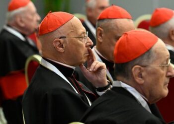 Segunda sesión del Consistorio extraordinario: la fe en Cristo no es solo teoría