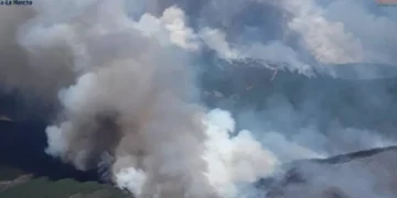 Colaboración de la Comunidad de Madrid con la extinción del incendio de la Mierla en Guadalajara