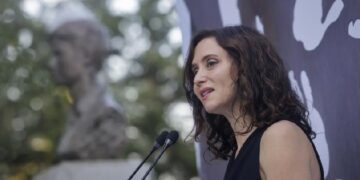 Díaz Ayuso: “España seguirá alzando la mirada recordando quién fue Miguel Ángel Blanco