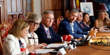 La Comunidad de Madrid elimina 540 procesos burocráticos a través de medidas contra la hiperregulación