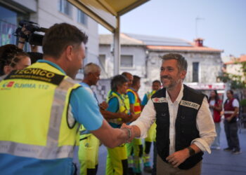 El SUMMA 112 de la Comunidad de Madrid ofrece atención urgente y apoyo psicológico a los vecinos que vuelven a casa tras los incendios