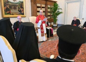 El Papa: Los cristianos unidos en la fe están llamados a ser un signo creíble de paz