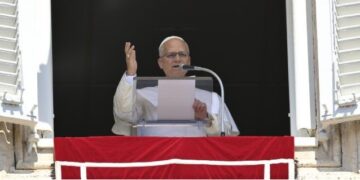 El Papa: Jesús nos llama a una respuesta personal y no a una fe de “mera costumbre”