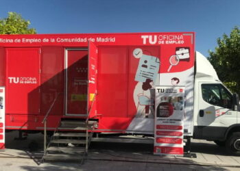 En marcha nuevas rutas del Empleabús para acercar este servicio a once municipios afectados por los incendios