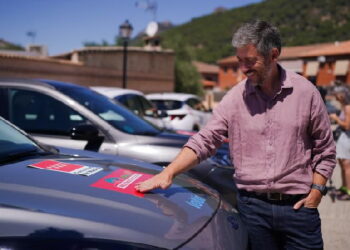 La Comunidad de Madrid pone en marcha un servicio temporal de vehículos compartidos para los 56.000 vecinos de los municipios afectados por los incendios