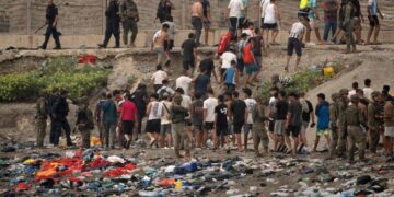 La Iglesia en España reclama una respuesta humanitaria a la situación migratoria en Ceuta