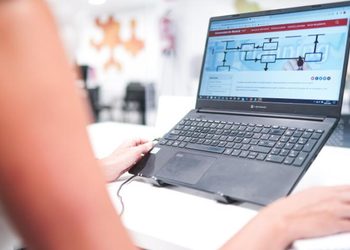 La Comunidad de Madrid, finalista de los Premios Europeos de Servicios Sociales 2026 por su plataforma digital para agilizar las ayudas a familias vulnerables