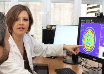 La Comunidad de Madrid utilizará inteligencia artificial para identificar con antelación posibles complicaciones en pacientes crónicos monitorizados