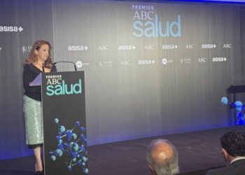 La sanidad pública madrileña, reconocida en los XVI Premios ABC Salud