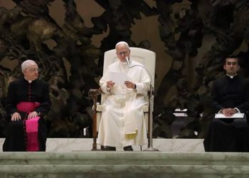El Papa: Los corazones de los jóvenes anhelan descubrir el amor de Cristo